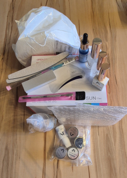 Preview: CandyNails Basis 1+2 Schulung UV-Geltechnik Nageldesign 2 Tage inkl. Starterset